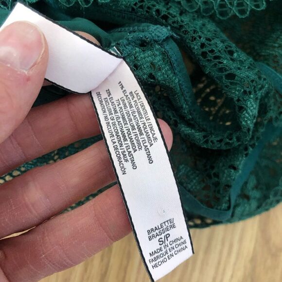 Victoria's Secret Lace Bralette Size SM Green Emerald Plunge Bust Scallop Hem - Picture 7 of 8